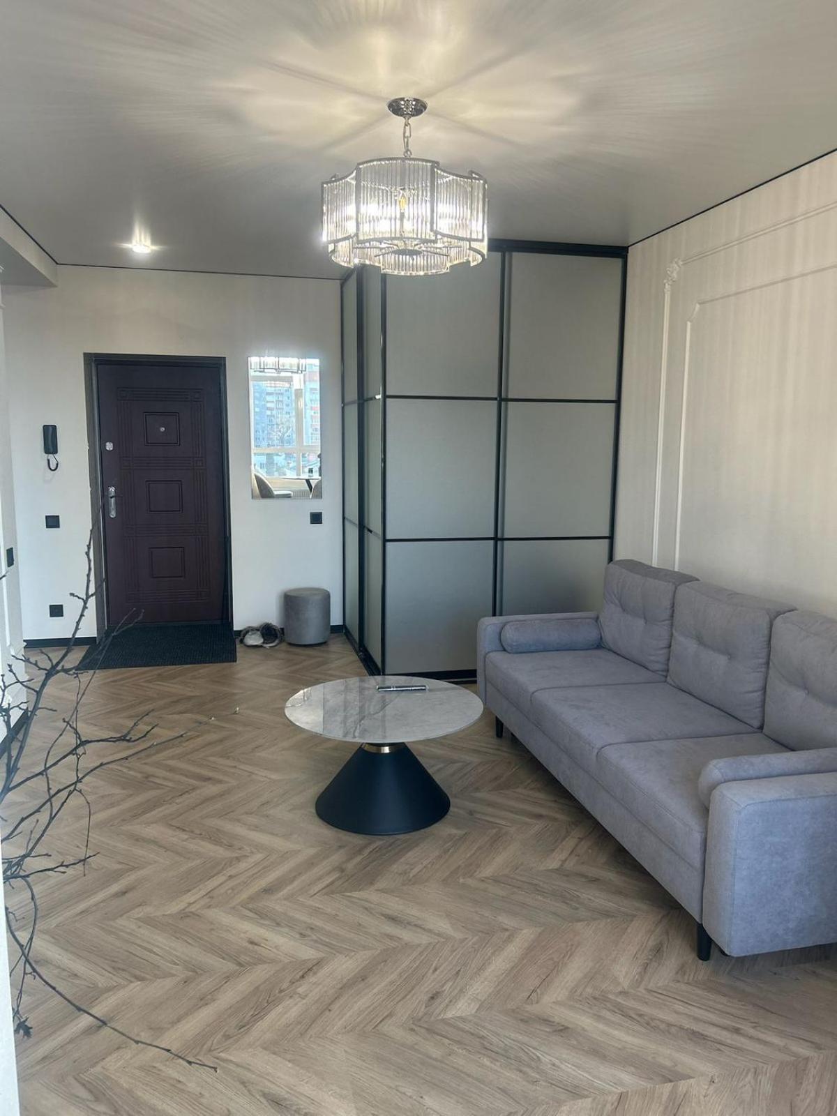 Апартаменти В Центрі На Шевченка Khmelʼnytsʼkyy Exterior foto